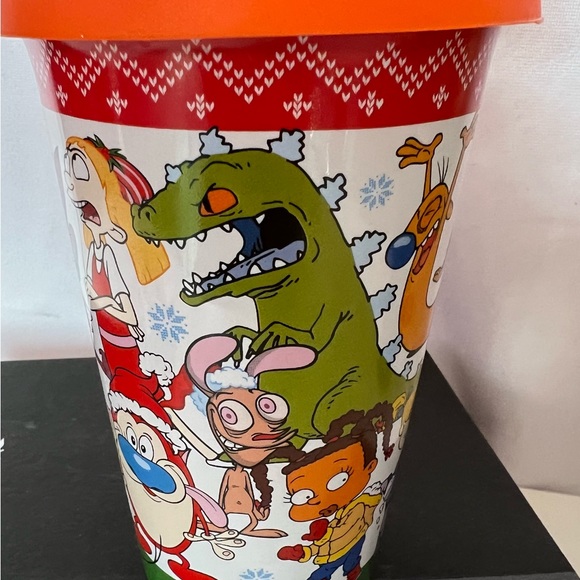 NEW Nickelodeon Cartoon Characters travel Coffee MUG with lid Cup  pair of socks - Picture 10 of 11